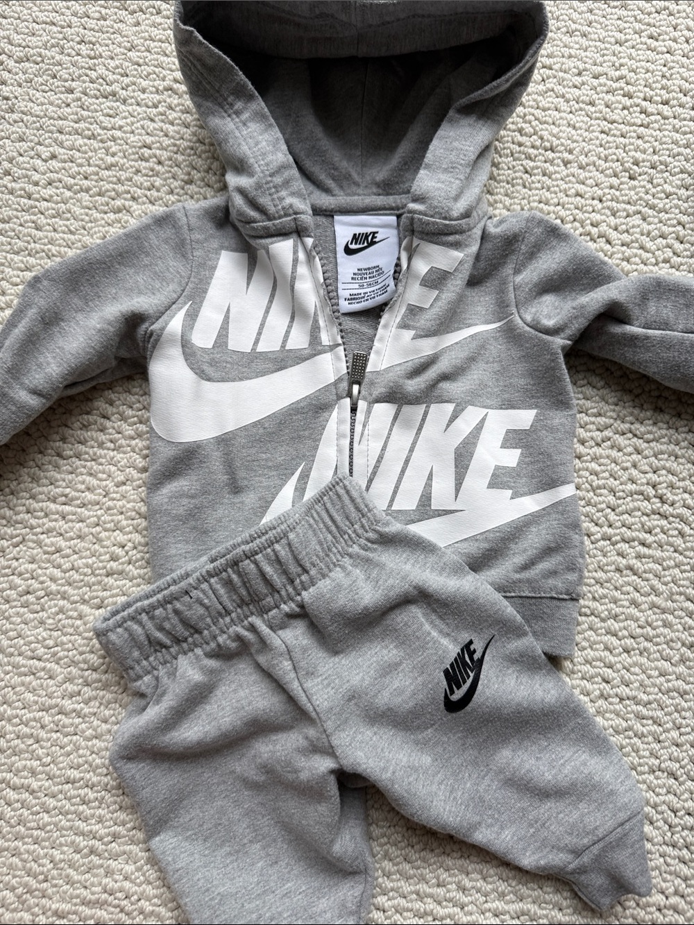 Nike boys newborn bundle - Picture 4 of 6